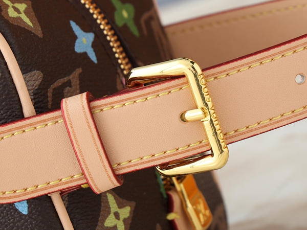 ルイヴィトンバッグ素材ディテール